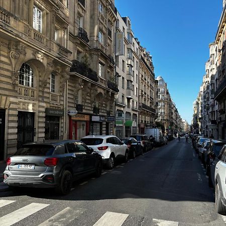 Pretty Montmartre Lägenhet Paris Exteriör bild